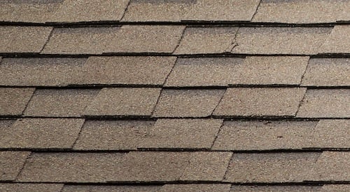 Bitumen-Schindeln - ungeeignet für Dachbeschichtung
