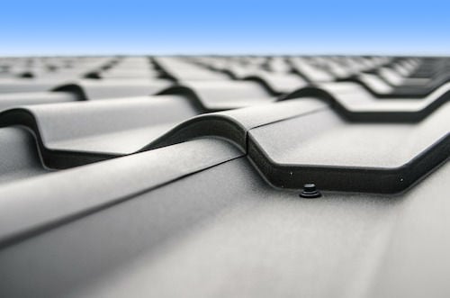 Metalldach aus Kupfer, Zink oder Aluminium - geeignet für eine Dachbeschichtung