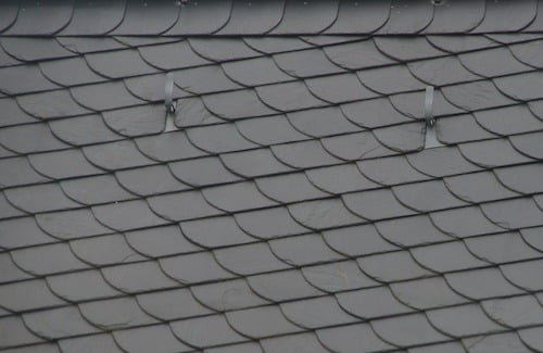 Naturschieferdach - nicht geeignet für eine Dachbeschichtung